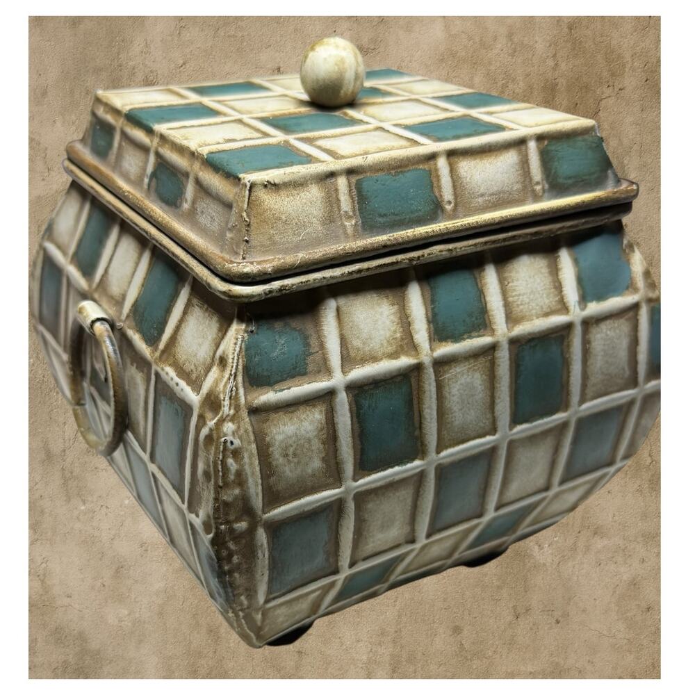 Jim Shore Vintage Crazy Mountain Lidded Decorative Check Box Home Decor